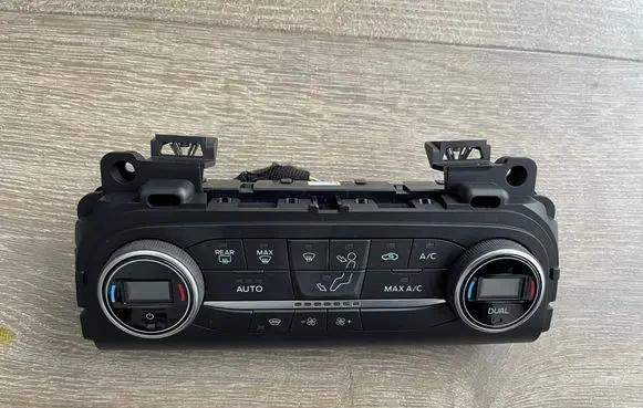 Ford Kuga III Interior fan control switch LJ6T18C612BD