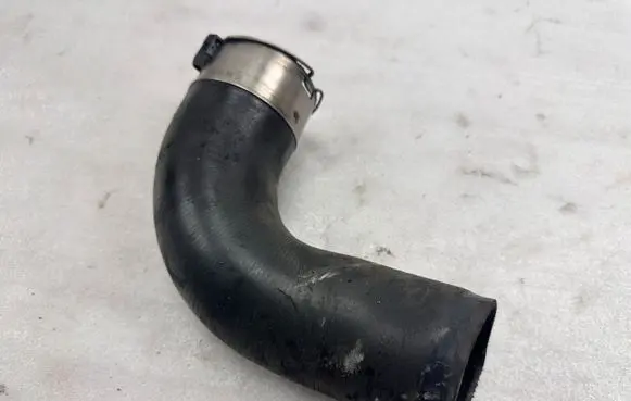 Ford Mustang VI Intercooler hose/pipe HC5015FPM 33830207