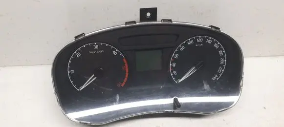Skoda Praktik (5J8) Speedometer (instrument cluster) 5J0920800C