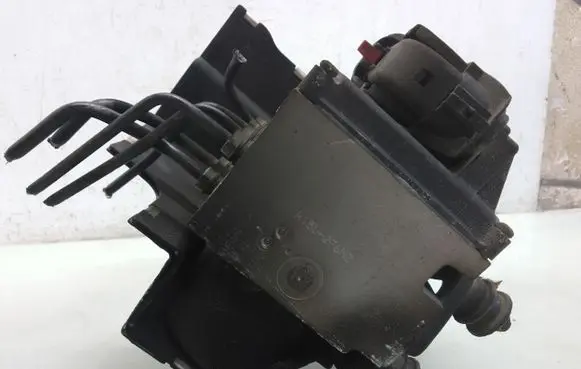 Volkswagen PASSAT B6 ABS Pump HC80991280DEV 3C0614109J