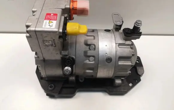 Volkswagen ID.3 Air conditioning (A/C) compressor (pump)