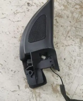 Volkswagen Golf V Front door speaker cover trim 1K0837994