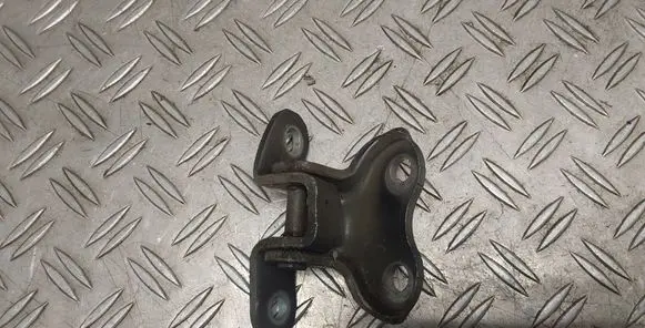Toyota Yaris Front door lower hinge 