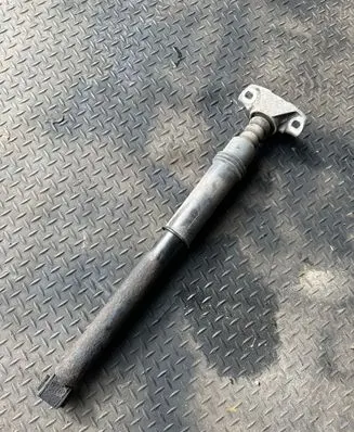 Rear shock absorber/damper