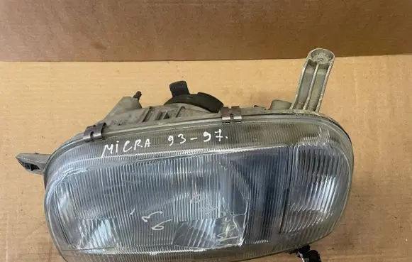 Nissan Micra Headlight/headlamp 01101A02HC
