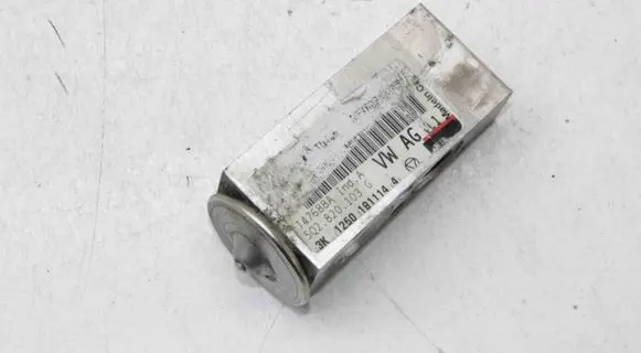 Seat Leon (5F) Air conditioning (A/C) expansion valve 5Q2820103G