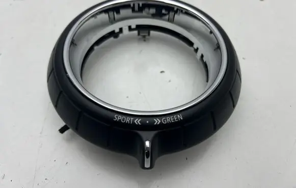 Mini Clubman F54 Fan control module 6819303