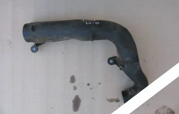 Volkswagen Golf VIII Engine coolant pipe/hose