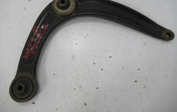 Peugeot 308 Front control arm