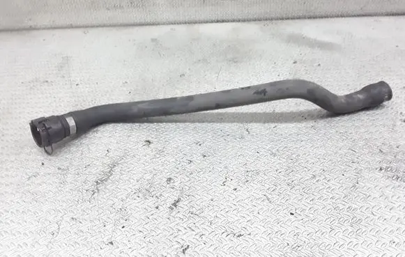 BMW 5 E39 Engine coolant pipe/hose