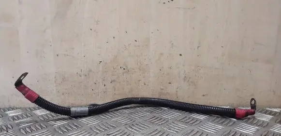 Positive cable (battery)