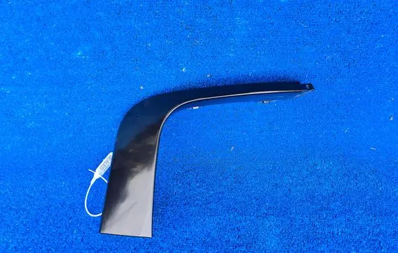 Mini One - Cooper F56 F55 Front bumper lower grill 9450623