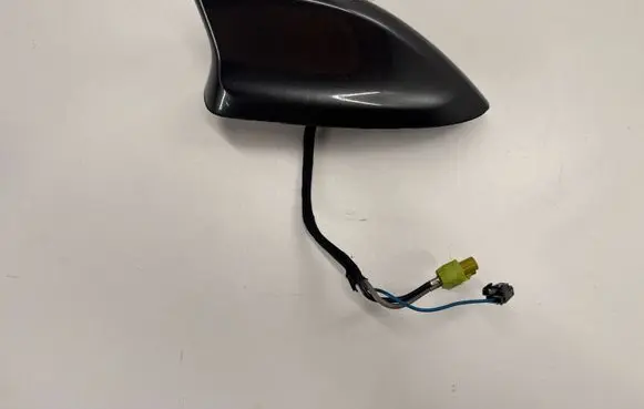 Ford Explorer V Aerial GPS antenna FT4T19G461 FT4T19G461AD5FM6 JJ7Z18936AAPTM