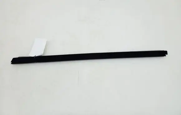 Mercedes-Benz C W204 Front door trim bar A2047250165