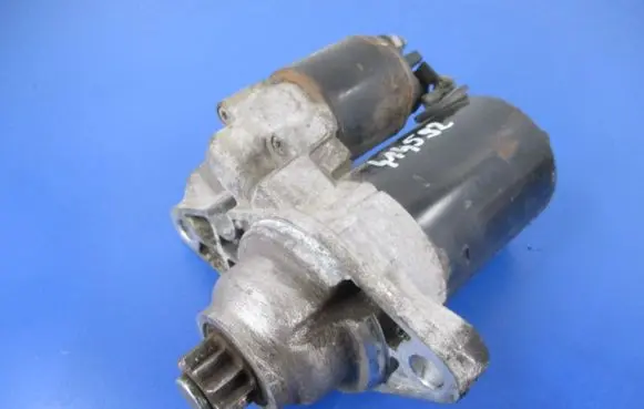 Skoda Fabia Mk1 (6Y) Starter motor 02T911023G