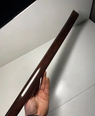Dashboard glove box trim