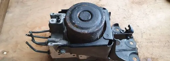 Toyota RAV 4 (XA30) ABS Pump 4454042100 8954142220