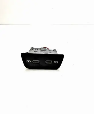 Volkswagen Golf VIII USB socket connector 2G6035718 10201200033 053192415296
