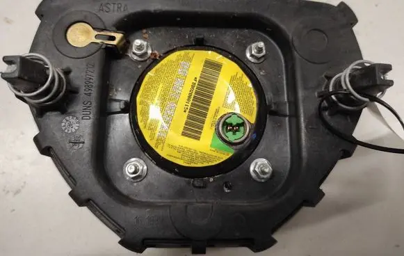 Opel Astra H Steering wheel airbag 13168456