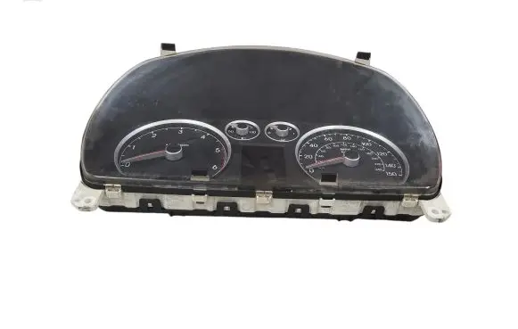 Hyundai i30 Speedometer (instrument cluster) 940012R730 11001341801U