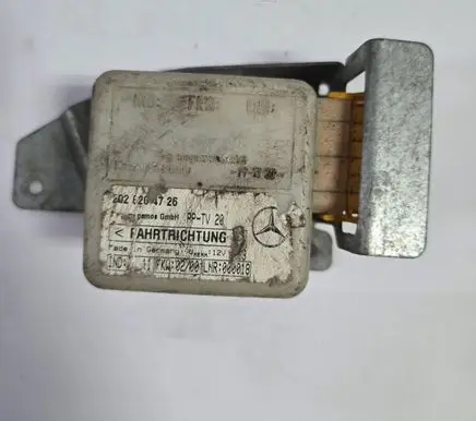 Mercedes-Benz CLK A208 C208 Alarm control unit/module 2028204726 000018