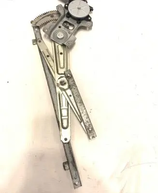 Mitsubishi Lancer X Front door window regulator with motor