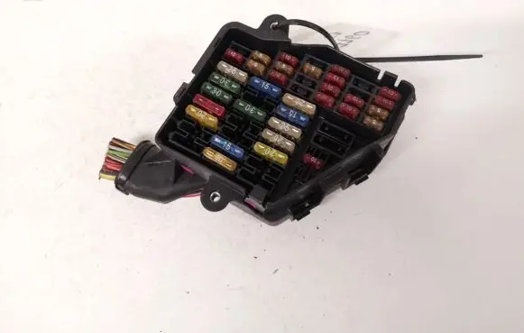 Audi A4 S4 B5 8D Fuse box set 8d1941824