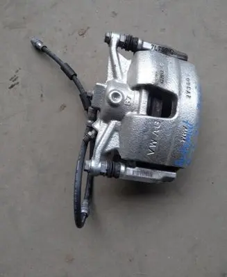 Audi A3 8Y Front brake caliper 2Y360