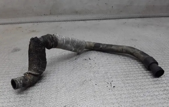 Peugeot 607 Engine coolant pipe/hose