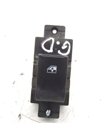 Chevrolet Captiva Electric window control switch