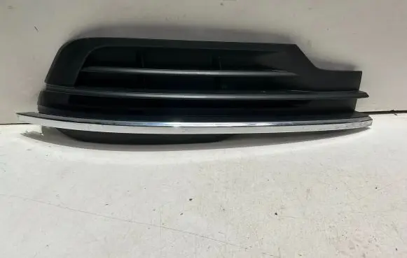 Volkswagen Arteon Front fog light trim/grill 3G8853606