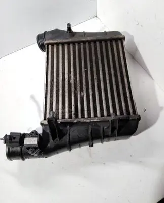 Audi A4 S4 B7 8E 8H Intercooler radiator 8E0145805AA