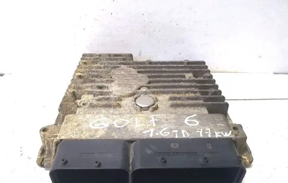 Volkswagen Golf VI Engine control unit/module 03L906023DQ