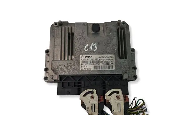 Citroen DS3 Engine control unit/module 9674245180 0281012847
