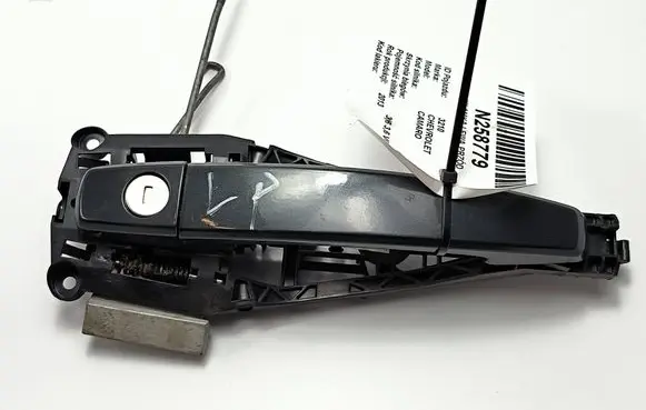 Chevrolet Camaro Front door exterior handle 