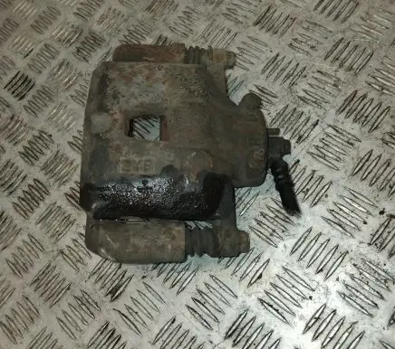 Subaru Impreza II Front brake caliper