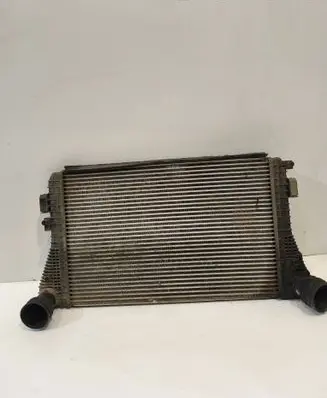 Volkswagen Caddy Intercooler radiator 1K0145803