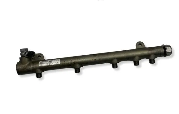 Mercedes-Benz C W204 Fuel main line pipe A6460700395