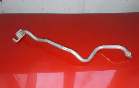 Audi A8 S8 D4 4H Air conditioning (A/C) pipe/hose 4H0820725