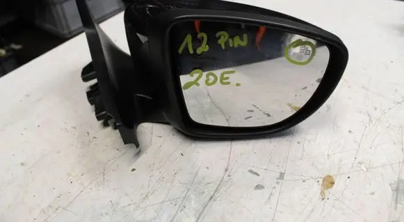 Renault Zoe Front door electric wing mirror 