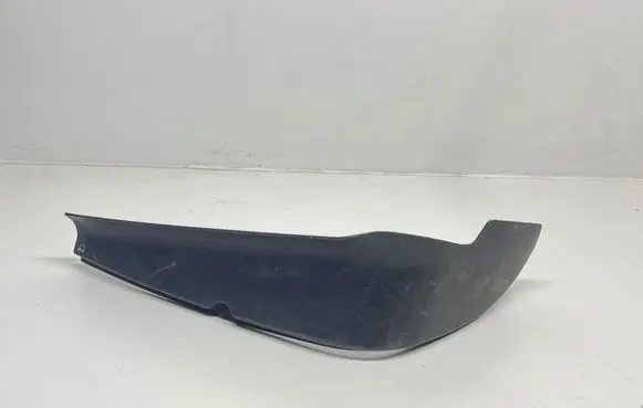 Volkswagen Touran I Rear/tail light trim molding 1T0945312