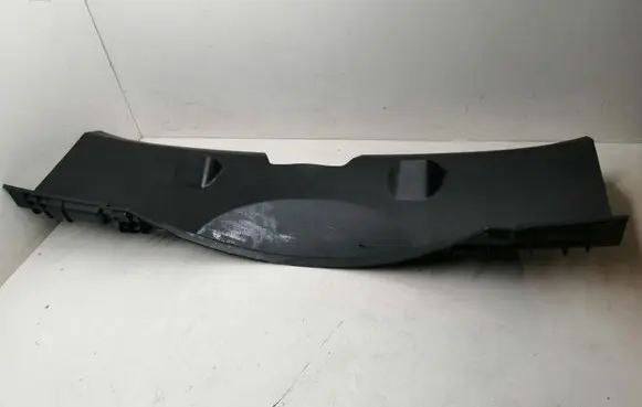 Toyota Yaris Trunk/boot sill cover protection 583870D090