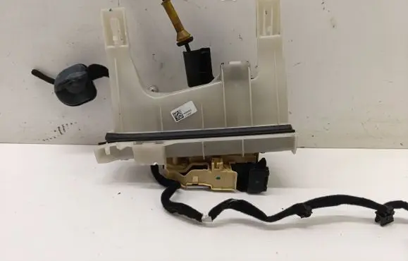 Alfa Romeo Stelvio Front door lock 50540580