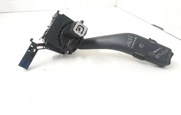Volkswagen Golf V Indicator stalk 1K0953519J