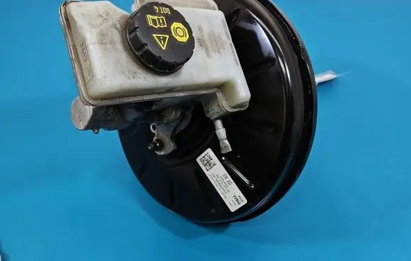 Volkswagen PASSAT B8 Brake booster 5Q1614105CG IMPRK1571342