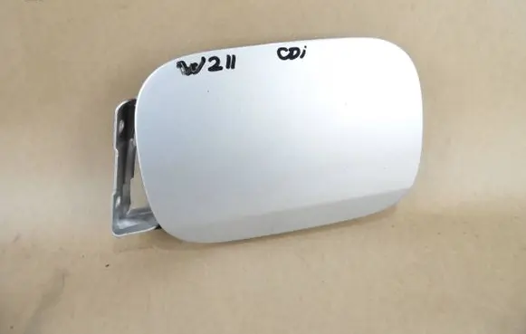 Mercedes-Benz E W211 Fuel tank cap A0005843117