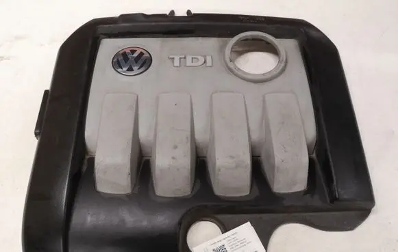 Volkswagen Golf V Engine cover (trim) 03G103925 810552 81054