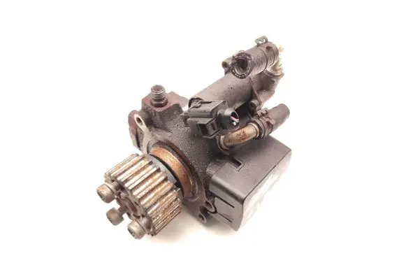 Audi A1 Fuel injection high pressure pump 03L130755E