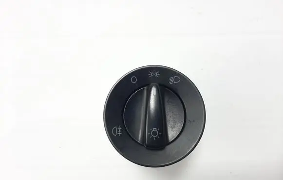 Skoda Fabia Mk2 (5J) Light switch 3B0941531B