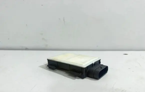 BMW i4 Blind spot module 5A84CF7 5A7A559